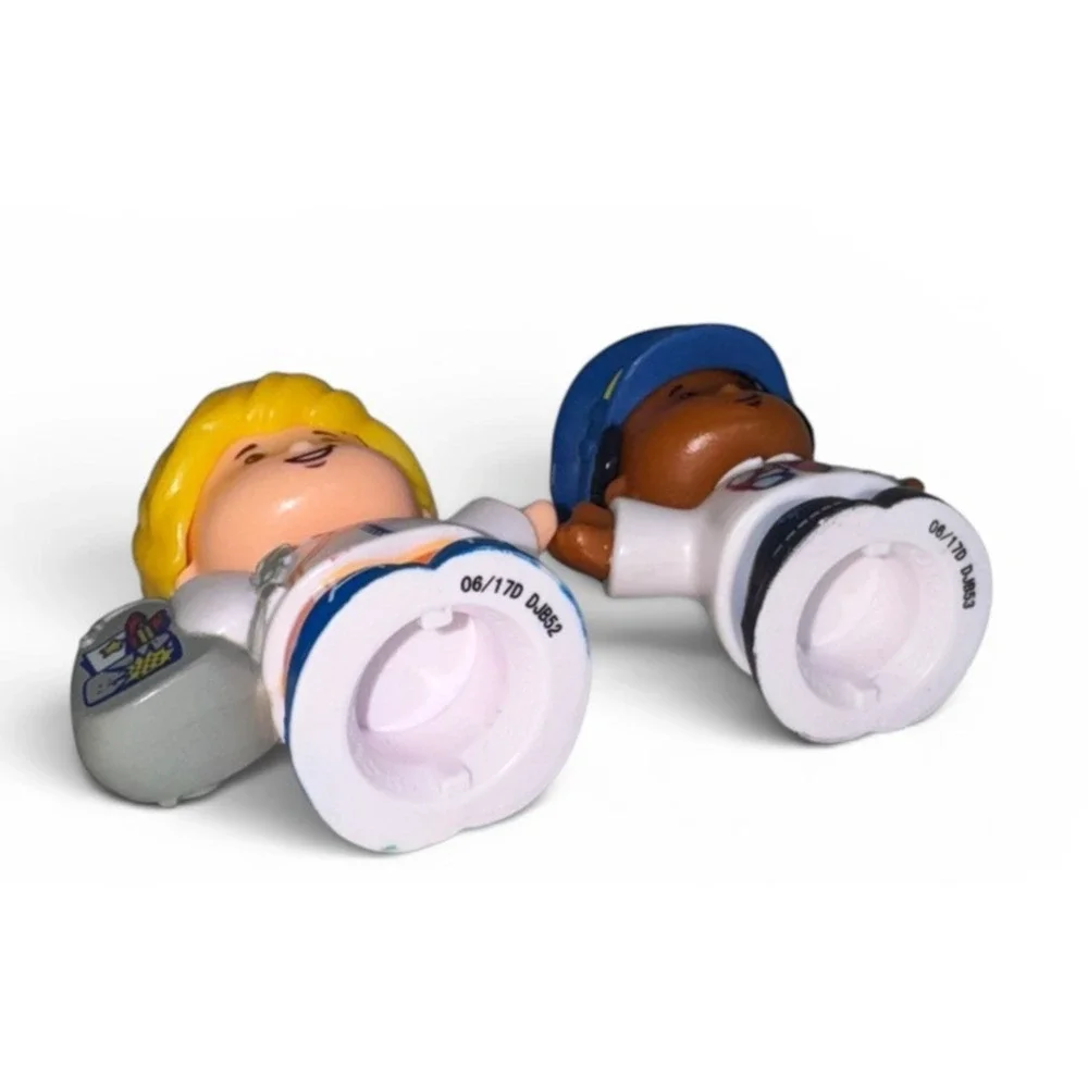 Fisher-Price Little People Eddie Pilot Kurt Replacement Figures DJB52 DJB53